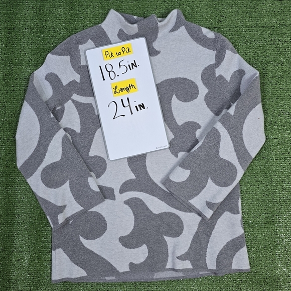 CHICO'S | PRINTED STRUCTURED MOCK-NECK SWEATER - Picture 16 of 16